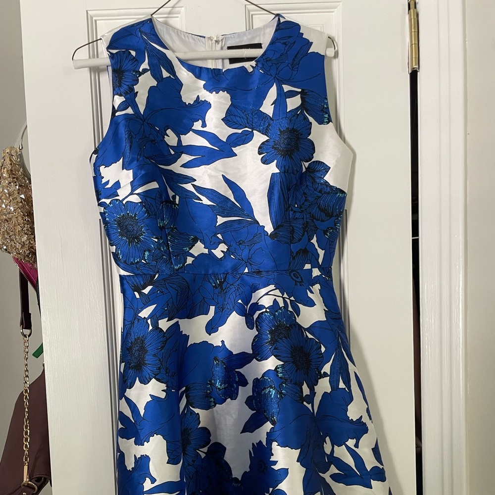 AX Paris Sleeveless Blue Floral Dress 💙